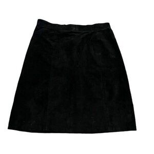 Outerwear by Phoenix Suede Mini Skirt Button Front Black Vintage‎